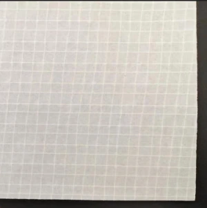 Heat-sealable net-grain composite non-woven fabric