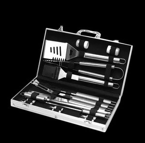High quality multifunction portable outdoor barbecue fork knife kit set 18pcs aluminum case bbq grill tool