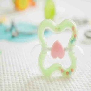 Kids safe teether toy rattles Star