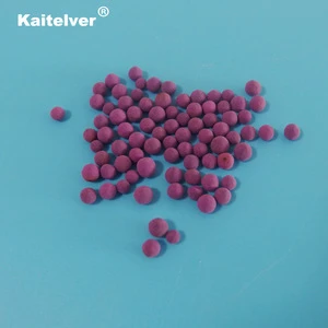 KMnO4 activated alumina catalyst balls with potassium permanganate for air purification
