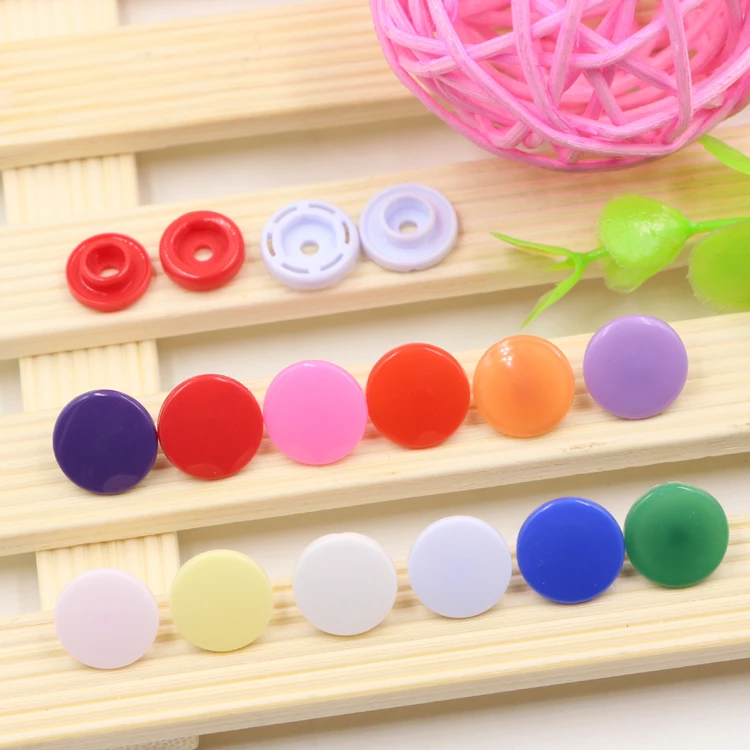 POM AND PP WHITE AND COLORFUL PLASTIC SNAP BUTTON FASTENERS PRESS STUD POPPERS T3/T5/T8