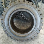 Rubber Solid Tyre High Quality Wear Rubber Solid Tyre