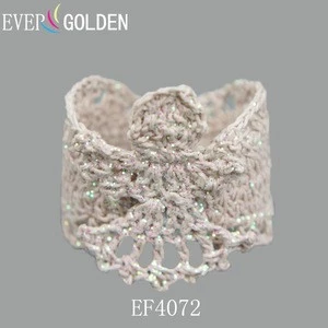 The latest crocheted cotton gold napkin ring made in China for wedding table decoration EF4072