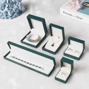 Wholesale Eco Luxury Folding Rigid Cardboard Hard Paper Necklace Earring Gift Packaging Custom Ring Jewelry Box