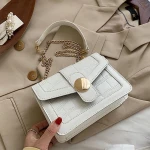 shoulder bags