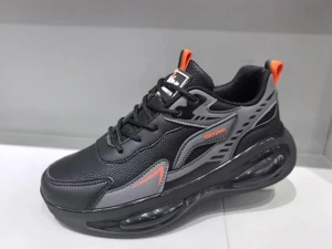 Durable Sports Sneakers – Stylish & Lightweight for Men