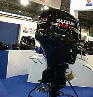 Slightly Used Suzuki 300 HP 4-Stroke Outboard Motor Engine