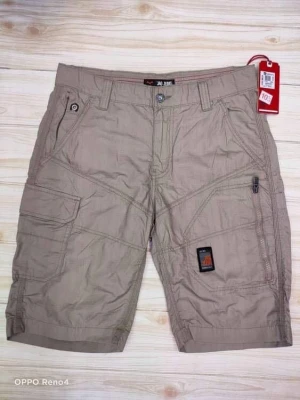 Man's 06 Pocket Cargo Shorts