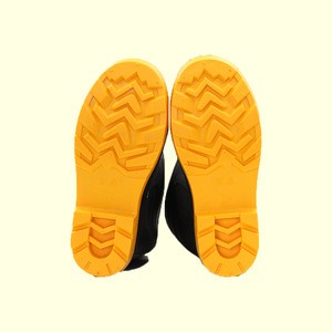 Anti-puncture industrial botas de pvc industrial para invierno for factory price