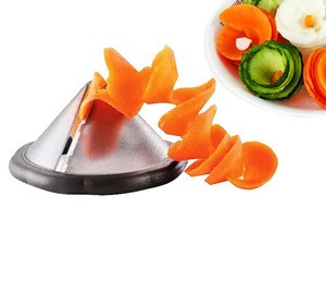 Cheap price cone shaped spiral vegetable slicer mini cucumber cutter