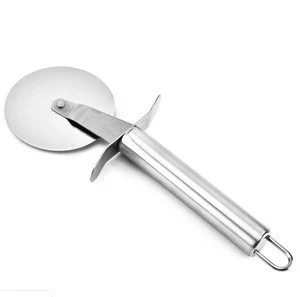China Factory Stainless Steel Pizza Knife Cutter Wheel Cake Knife Roller knife Pizza baking tool