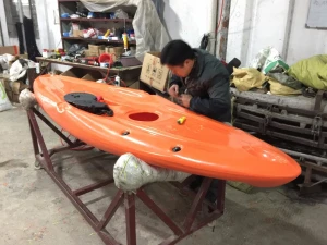 China top quality light weight fishing sit on kayak