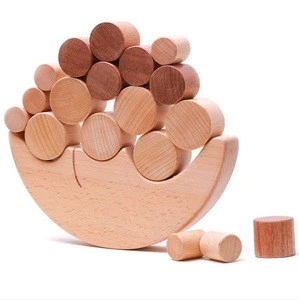 Creative wooden children&#39;s moon balance educational toy