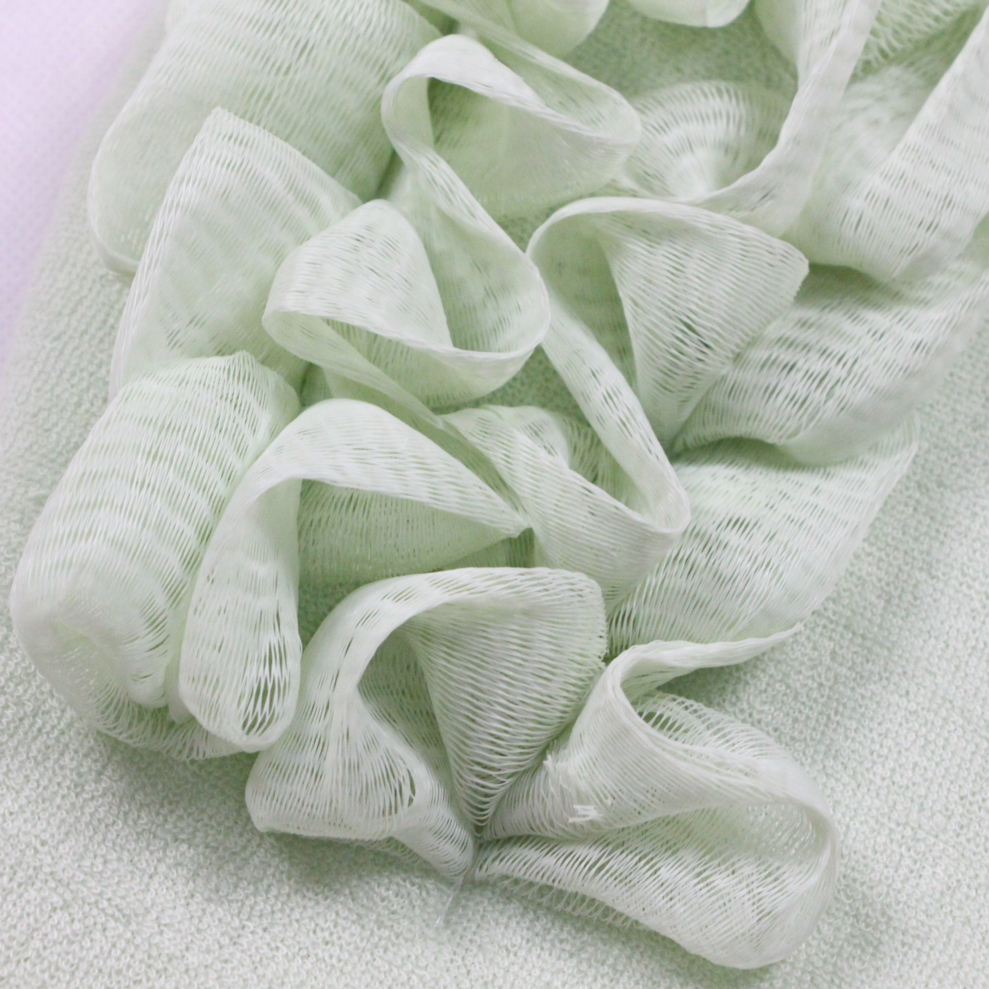 Customized Assorted Colors Natural Loofah Exfoliating Kessa Glove Bath Sponge Bath Scrub Exfoliation Body Sponge