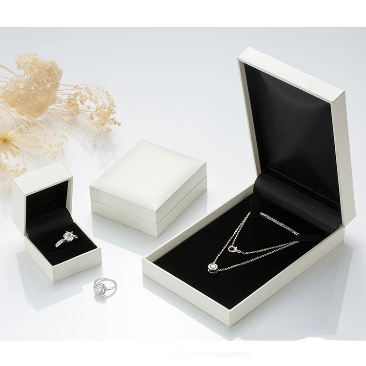 Eco-friendly Paper Leatherette Packaging Box Jewelry For Ring Necklace Bangle Bracelet Earring