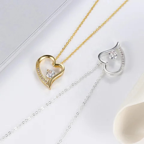 Fashion Valentines Day Ladies Zircon Stainless Steel Pave Cubic Zirconia Mama Heart Pendant Necklace For Women Gift