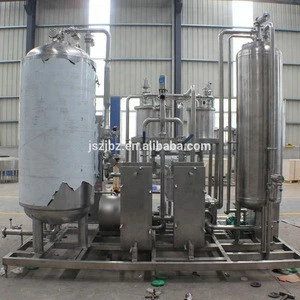 Full Automatic Complete PET Bottle Carbonated Soft Drinks Filling And Packaging Plant CO2 Mixer