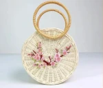 Hot trend 2024 bali rattan bags for beach handmade wholesale vietnam crossbody shoulder wooden fashion woman handbags handicraft