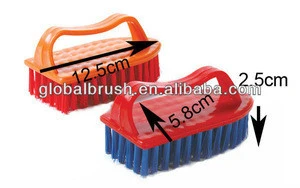 HQ0032 UAE market cheapest wash clothes plastic brush long bristle scrub brush