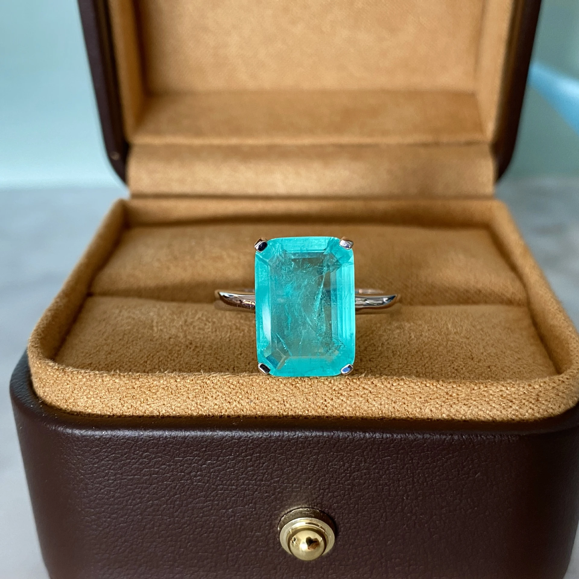 Minimalist design 18K gold plated 925 sterling silver  10*14mm paraiba blue stone solitaire ring
