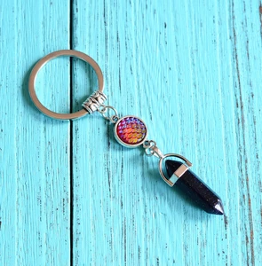 New product wholesale fish scales piece natural stone point pendant key chain