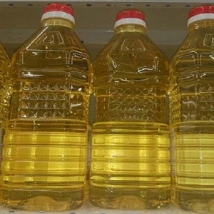 Odorless Corn Oil in Yellow, Golden Yellow Color, 100% Certified Edible Corn Oil