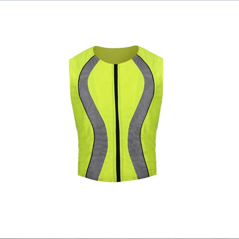 reflective cycling gilet for roadway safety