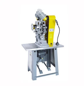 Riveting machine for double-side eyelets on shoes,leather,clothing