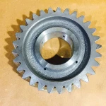 SINOTRUK HOWO truck parts gear S690 (1268304286)