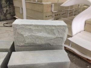 Split Finished Grey Sandstone Pave Stone
