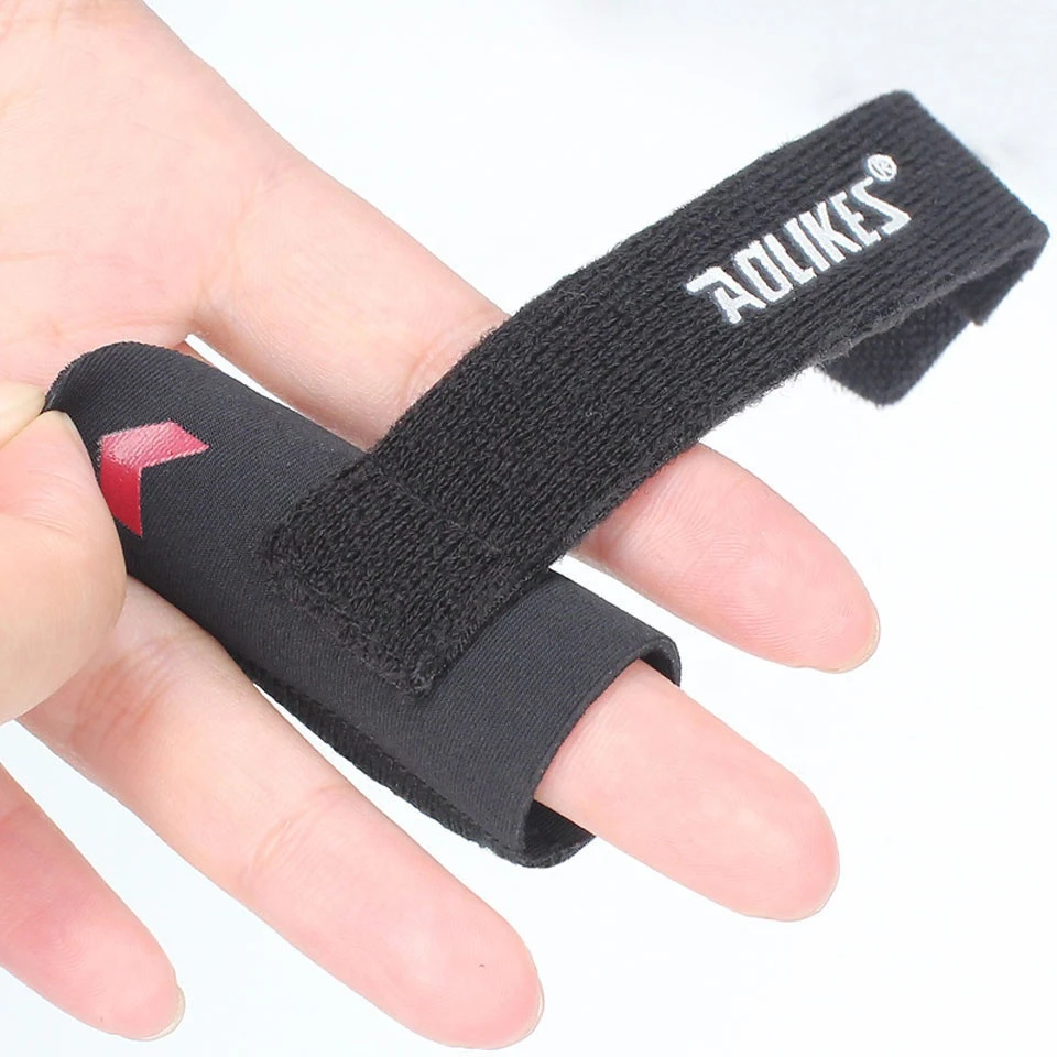Sports Finger Protector Basketball Adjustable Finger Support