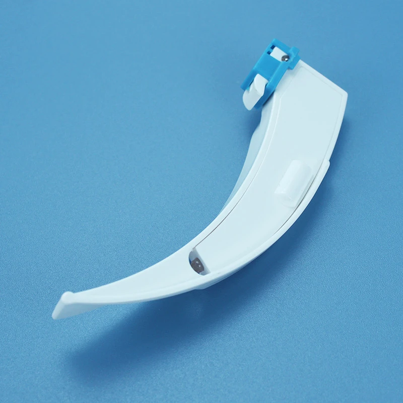 The medical plastic disposable laryngoscope