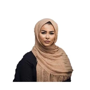 2018 hot sale premium solid muslin hijab neckwear coverchief khimar shawl tie dye wholesale tassel viscose weave scarf