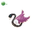 Brooches collection fashion zoo brooch custom swan pearl brooch