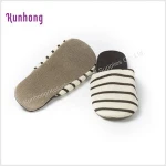 China New Design Fashion SPA Travel Warm Slippers Stripe Hotel Slippers