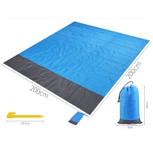 Customize color waterproof pocket picknick camping mats moving travel picnic blanket