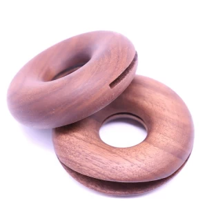 Customized creative design snack clip wooden sealed plastic belt clip