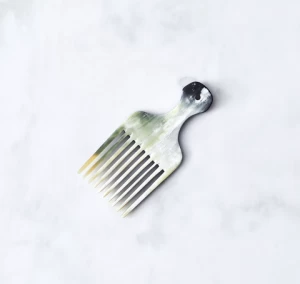 Handmade Small Pick Buffalo Horn Combs Eco-friendly Wholesale Price High Quality Salon Hair Style Luxury Unique Portable Natural