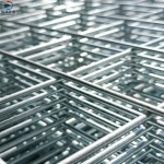High Standard Galvanized Metal Wire Mesh Galvanized Welded Wire Mesh Plain Weave 2-6mm Iron Wire Mesh