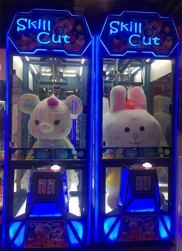 Hotselling coin operated arcade claw crane game machine for sale