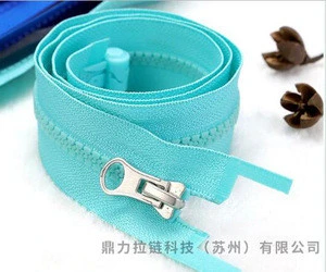 New design special magnetic zipper operated by one-hand for Garments