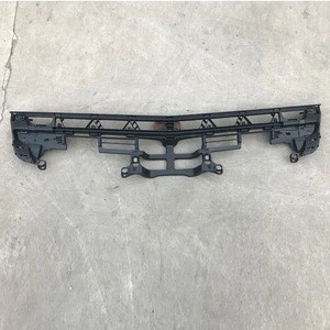 New Items Heavy duty european truck auto spare parts Car Radiator Grille for AROC 9608850754