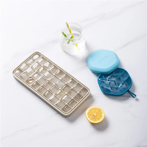 Pinmoo new design 2021 36 cavity silicone ice cube tray with lid ice cube tray mold