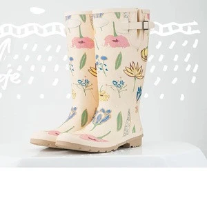 posh comfy ladys UK floral rain boots print wellington boots rubber rainboots