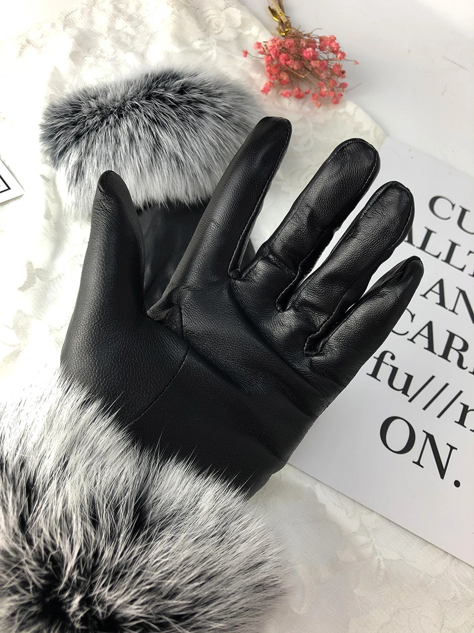 Punk Style Soft Sheep Leather Mittens With Black Fox Fur Cuff Animal Fur Loop Motorcycle Driving Leather Glovers