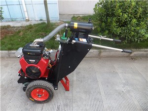 Road machinery with function of expanding and slotting