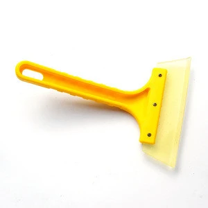 Short handle With Widen to 16cm tendon scraper design Low temperature resistance Soft Silica gel Car use Snow Shovel
