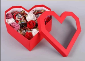 Heart-shaped flower gift box