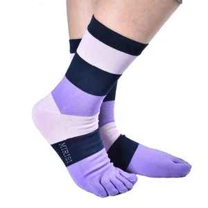 2019 Sweat-Absorbent custom 5 toe socks