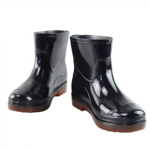 2020 Factory Black Ankle Boot Waterproof Safety Protection Men Rain Boot PVC